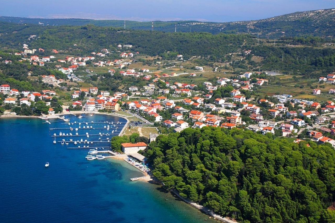 Apartments And Rooms By The Sea Palit, Rab - 5010 Buitenkant foto