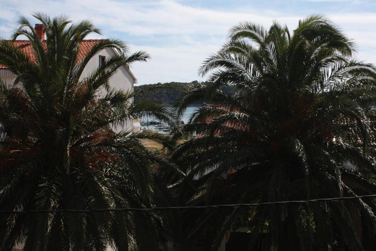 Apartments And Rooms By The Sea Palit, Rab - 5010 Buitenkant foto